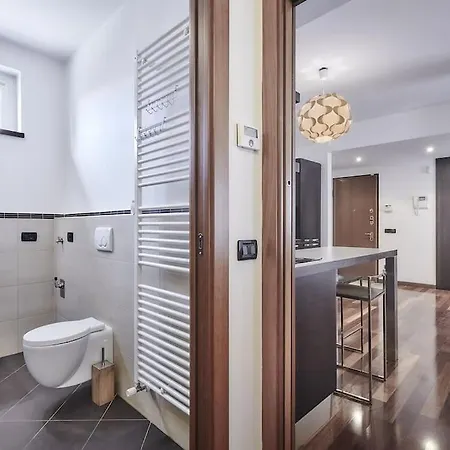 La Casa Di Flo Luxury Apartment Lierna