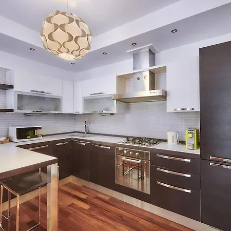 La Casa Di Flo Luxury Apartment Lierna
